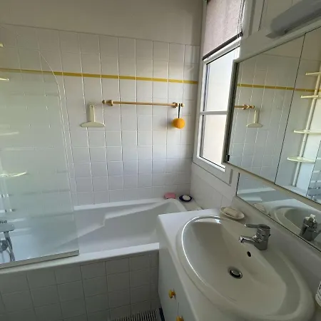 Apartamento Duplex A Avec Balcon, Parking Et Wi-fi - Fr-1-675-16